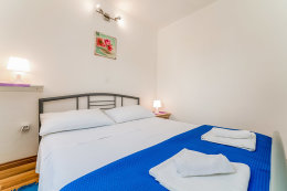 P1 - apartmány Flit, Baška, ostrov Krk, Chorvatsko