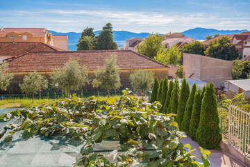 I-4B, apartmány Nikola, Gradac,Chorvatsko