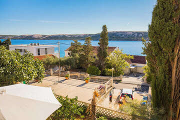 A2 - apartmány Bracera, pohled z terasy na moře, Stará Novalja, ostrov Pag, Chorvatsko
