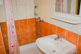 P1, apartmány Nikola, Gradac,Chorvatsko