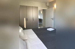 Apartmán typu BVB pro 3–4 osoby s bočním výhledem na bazén, Milna, ostrov Brač, Chorvatsko