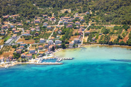 Letovisko Kraj - letecký pohled, ostrov Pašman, Chorvatsko