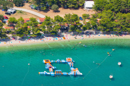 Mobilhome Blato typ "A" - U pláže 1. řada a typ "C" - U pláže 2. řada, Živogošće - Blato, Makarská riviéra, Chorvatsko