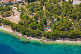 Mobilhome Blato typ "D" - Relax 40–60 m od pláže a typ "E" - Relax 80–120 m od pláže, Živogošće - Blato, Makarská riviéra, Chorvatsko