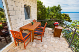 A1 - apartmány Antun, jižní zátoka ostrova Hvar, Chorvatsko