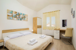 Apartmán typ "A (4+2)" pro 4–6 osob, 1. nebo 2. poschodí