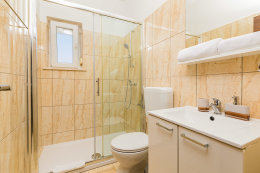 Apartmán typ "A (4+2)" pro 4–6 osob, 1. nebo 2. poschodí