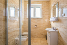 Apartmán typ "D (2+2)" pro 3–4 osoby, 1. poschodí