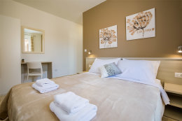 Apartmán typ "E (2+2)" pro 3–4 osoby, přízemí