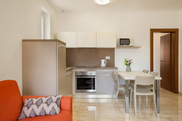 Apartmán typ "E (2+2)" pro 3–4 osoby, přízemí