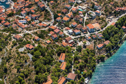 Sali - letecký pohled, ostrov Dugi Otok, Chorvatsko