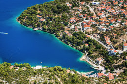 Sali - letecký pohled, ostrov Dugi Otok, Chorvatsko