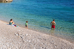 Zavala - pláž pod domem Jasna, ostrov Hvar, Chorvatsko