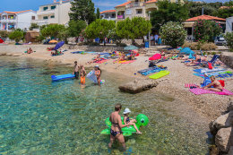 Apartmány Datković - oblázková pláž 450 m od domu, Mandre, ostrov Pag, Chorvatsko