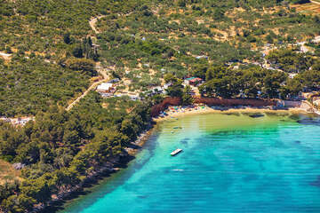 Nudistická písečná pláž Sovinje, Tkon, ostrov Pašman