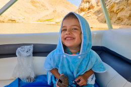 Lodní výlet Pažským zálivem, ostrov Pag, Chorvatsko