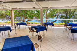 Hotel Brzet*** - tarasa hotelové restaurace, Omiš, Chorvatsko