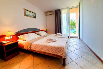 Hotel Brzet***: příklad dvoulůžkového pokoje<br />
- s polopenzí