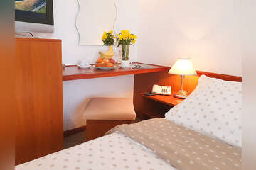 Hotel Brzet***: příklad dvoulůžkového pokoje<br />
- s polopenzí