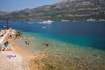 Korčula - pláže, ostrov Korčula, Chorvatsko