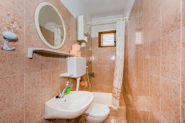 A2 - apartmány Toni, Podgora, Chorvatsko