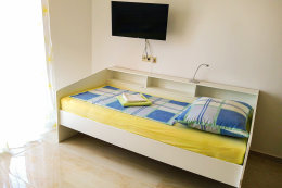 A2 - apartmány Slavuj, Privlaka, Zadarská riviéra, Chorvatsko