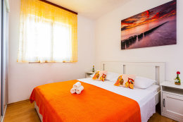 A1 - apartmány Mirta, severní zátoky, ostrov Hvar, Chorvatsko