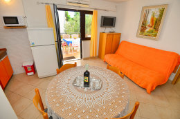 A17 - apartmány Maćina, Živogošće-Blato, Makarská riviéra, Chorvatsko