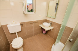 Příklad pokoje pro 2-3 osoby, 1. poschodí