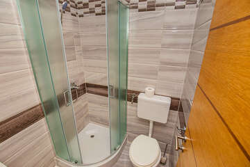 Příklad pokoje pro 2-3 osoby, 1. poschodí