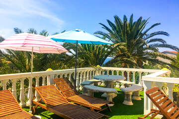 Apartmány Garden Resort-L - lehátka u bazénu, Potočnica, ostrov Pag, Chorvatsko