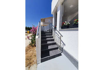 A2 - apartmány Dominik, Privlaka, Zadarská riviéra, Chorvatsko