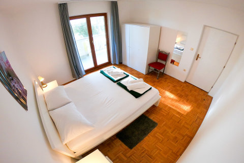 A2 - apartmány Mami, Petrčane, Zadarská riviéra, Chorvatsko