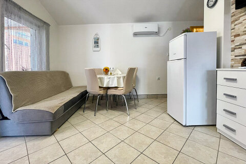 A2 - apartmány Džina, Privlaka, Zadarská riviéra, Chorvatsko