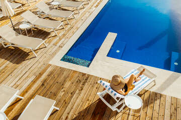 Hotel Plaža - bazén, město Pag, ostrov Pag, Chorvatsko