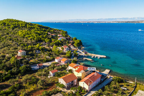 Prázdninový dům Ekipa - letecký pohled, Kukljica, ostrov Ugljan, Chorvatsko