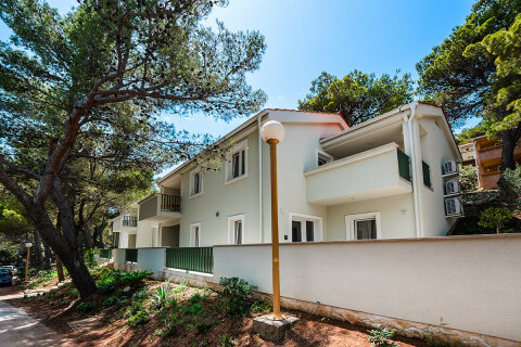 Resort Zelena Punta - domy s apartmány typu B, C, D, Kukljica, ostrov Ugljan, Chorvatsko