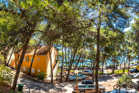 Resort Zelena Punta - domy s apartmány typu A, Kukljica, ostrov Ugljan, Chorvatsko