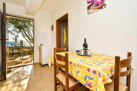 A1 - apartmány Simba, jižní zátoky, ostrov Hvar, Chorvatsko