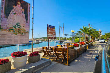 Kukljica - centrum, ostrov Ugljan, Chorvatsko