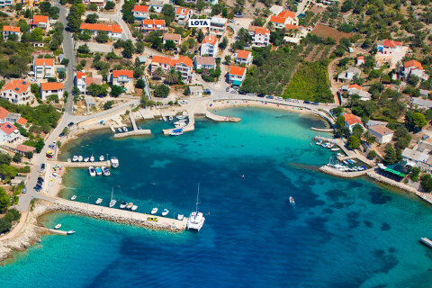 Apartmány Lota - letecký pohled, Jakišnica, ostrov Pag, Chorvatsko