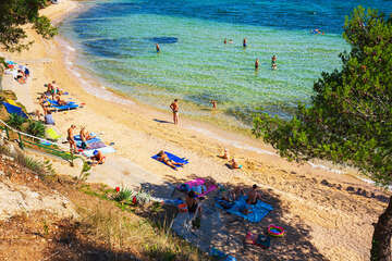 Apartmány Tulipan - písečná pláž Studenac 150 m od domu, Tkon, ostrov Pašman, Chorvatsko