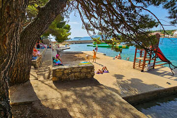 Resort Zelena Punta - pláže, Kukljica, ostrov Ugljan, Chorvatsko