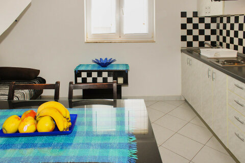 apartmány Mali Luka: apartmán A2 pro 2-4 osoby, <br />
2. poschodí