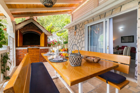 A1 - apartmány Plaža, Jižní zátoky ostrova Hvar, Chorvatsko