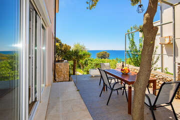 A7 -  apartmány Roza pro 2-4 osoby, horní budova - přízemí,  Mandre, ostrov Pag