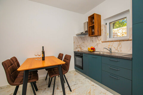 A7 -  apartmány Roza pro 2-4 osoby, horní budova - přízemí,  Mandre, ostrov Pag