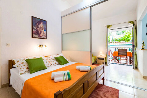 A2 - apartmány Plaža, Jižní zátoky ostrova Hvar, Chorvatsko