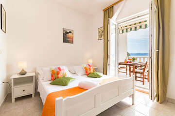 A4 - apartmány Plaža, Jižní zátoky ostrova Hvar, Chorvatsko