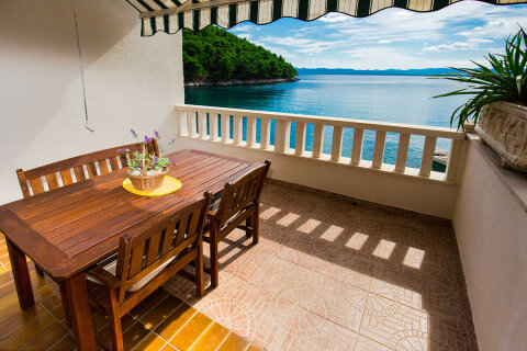 A4 - apartmány Plaža, Jižní zátoky ostrova Hvar, Chorvatsko